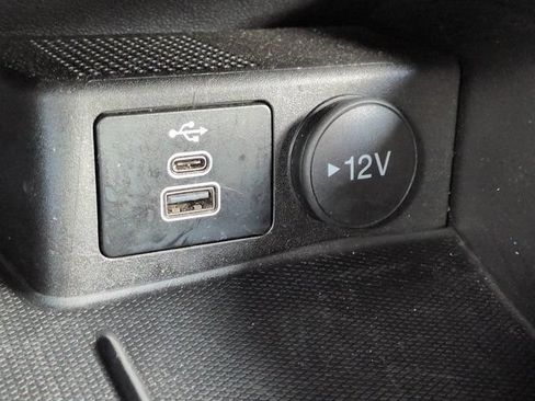 Used 2025 Ford Escape ST-Line FWD image 20