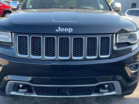 Used 2016 Jeep Grand Cherokee Overland w/ Advanced Technology Group image 9
