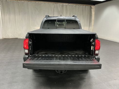 Used 2021 Toyota Tacoma SR AWD/4WD image 28