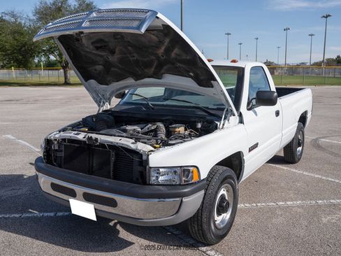 Used 1997 Dodge Ram 2500 Truck 2WD Regular Cab image 15