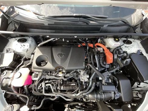 Used 2022 Toyota RAV4 Limited image 23