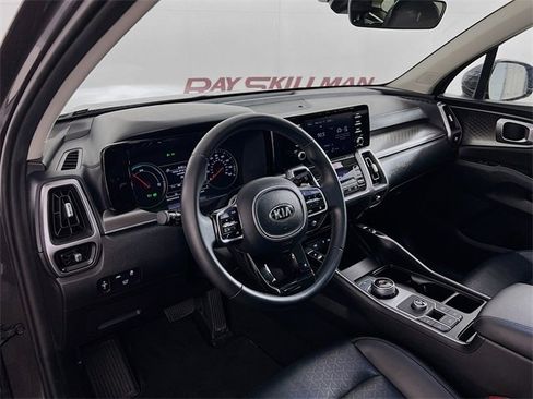 Used 2021 Kia Sorento EX image 37