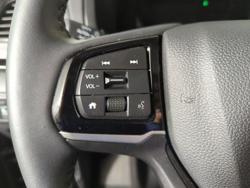 Certified 2025 Honda Odyssey Touring image 28