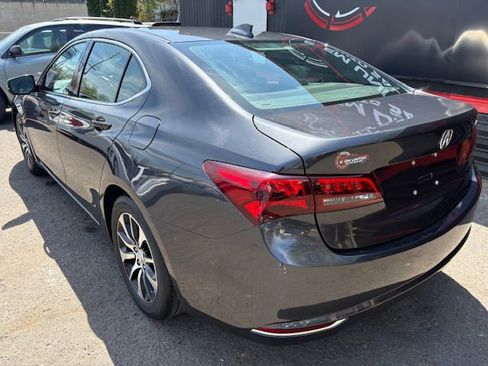 Used 2015 Acura TLX FWD image 4
