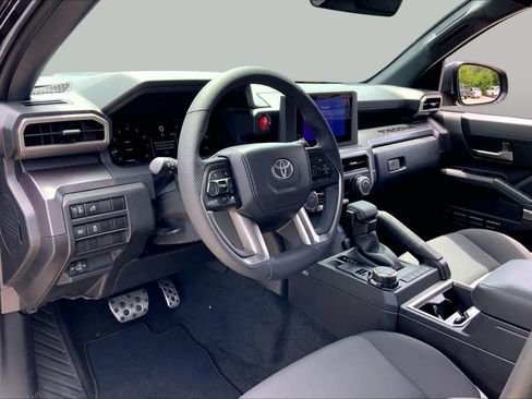 Used 2026 Toyota Tacoma TRD Sport AWD/4WD image 17