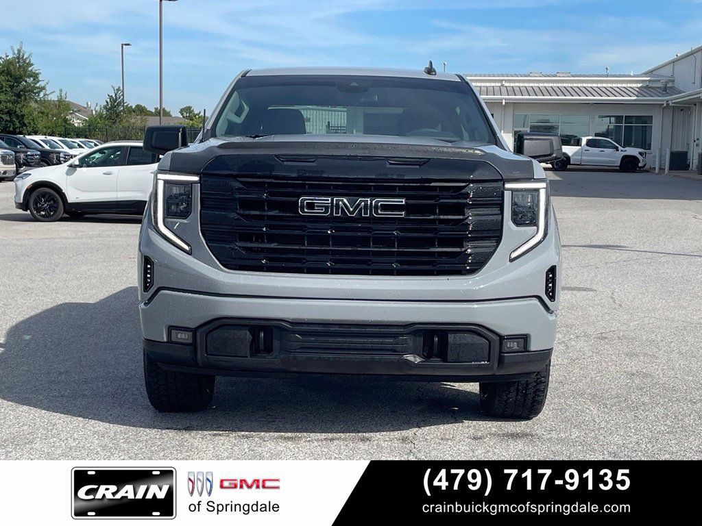 Used 2024 GMC Sierra 1500 Elevation AWD/4WD image 2