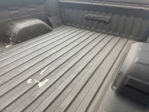 Used 2020 GMC Sierra 1500 AT4 w/ AT4 Premium Package AWD/4WD image 8