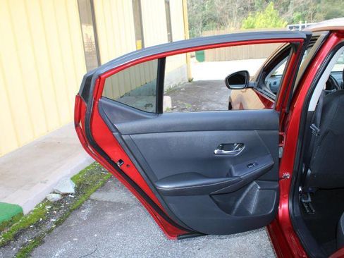 Used 2023 Nissan Sentra SV FWD image 20