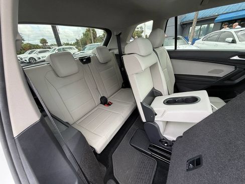 Used 2021 Volkswagen Tiguan SE w/ Panoramic Sunroof Package FWD image 37