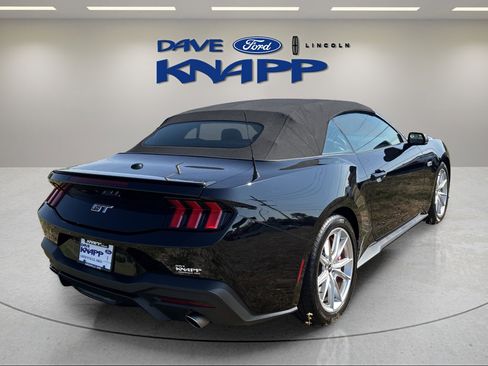 Used 2024 Ford Mustang GT Premium image 8