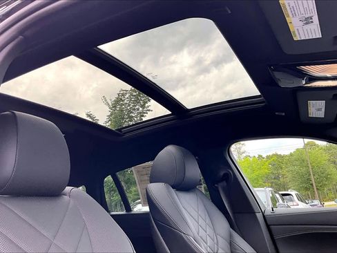 Used 2024 BMW X6 xDrive40i w/ Premium Package AWD/4WD image 14