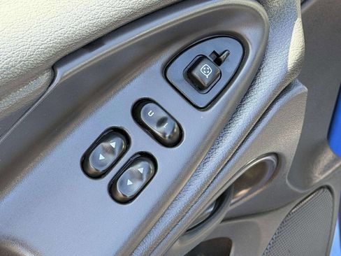 Used 2003 Ford Mustang Mach 1 RWD image 18