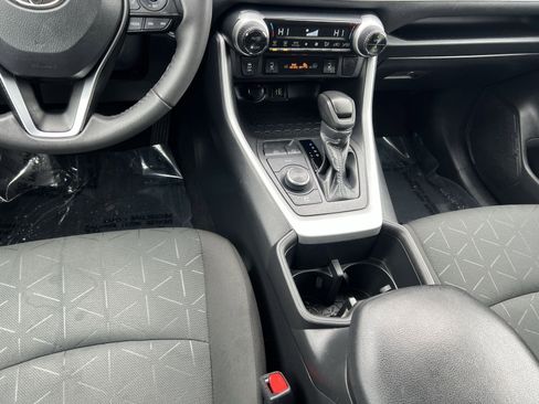 Used 2024 Toyota RAV4 XLE w/ Weather Package AWD/4WD image 22
