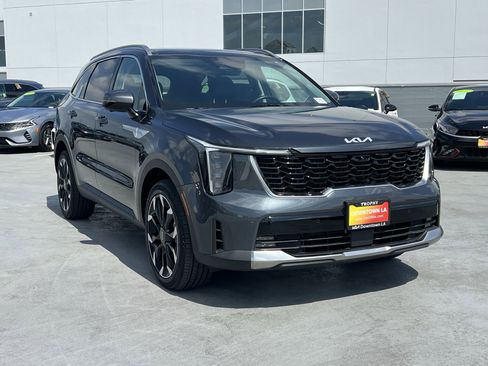 Certified 2024 Kia Sorento SX image 8