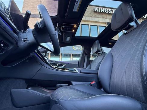 Used 2023 Mercedes-Benz EQE 500 4MATIC Sedan w/ Pinnacle Trim Package image 11