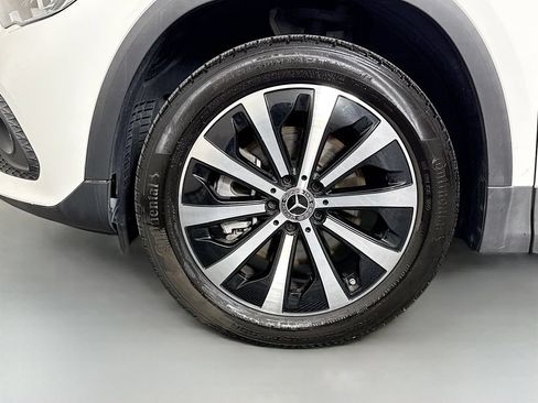 Used 2023 Mercedes-Benz GLA 250 w/ Premium Package image 30