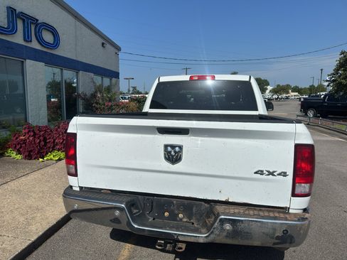 Used 2022 RAM 1500 Tradesman w/ Chrome Appearance Group AWD/4WD image 4