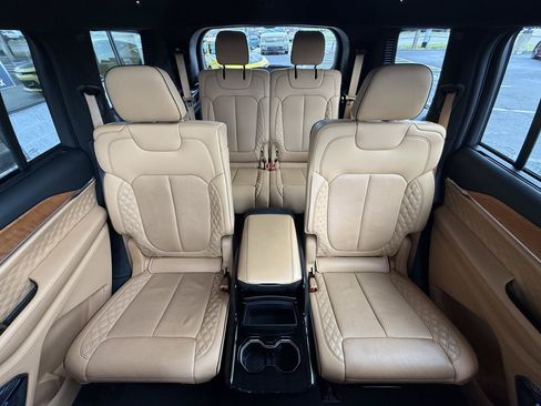 Used 2023 Jeep Grand Cherokee L Summit AWD/4WD image 53