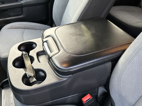 Used 2024 RAM 3500 Big Horn image 16