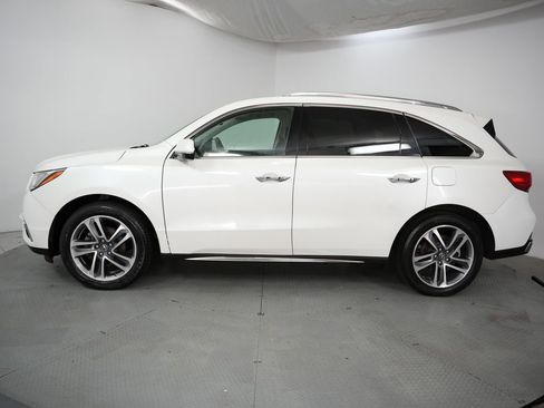 Used 2018 Acura MDX SH-AWD w/ Advance Package image 4