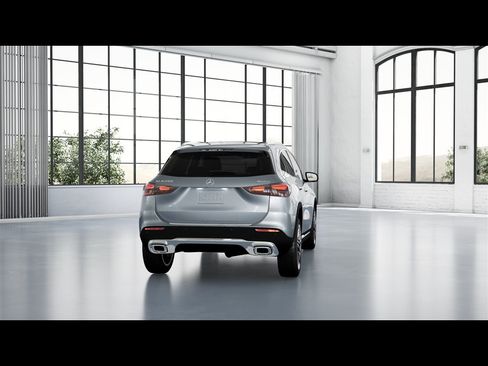 Certified 2026 Mercedes-Benz GLA 250 4MATIC image 19