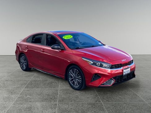 Used 2024 Kia Forte GT-Line w/ GT-Line Premium Package image 7