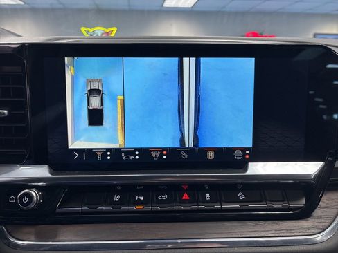 Certified 2025 GMC Sierra 2500 SLT w/ SLT Premium Package image 36