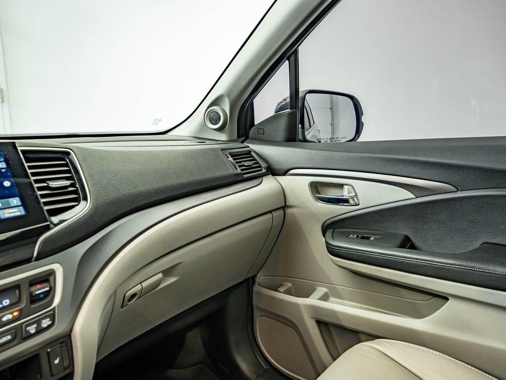 Used 2019 Honda Pilot EX-L image 32