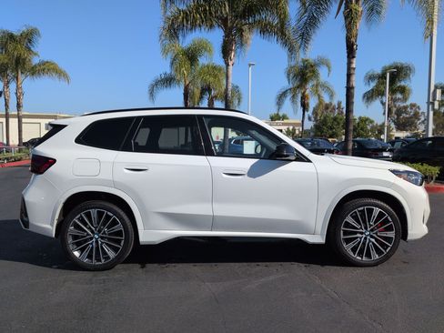 Used 2026 BMW X1 xDrive28i w/ Technology Package AWD/4WD image 11