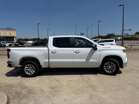 Used 2023 Chevrolet Silverado 1500 LT RWD image 16