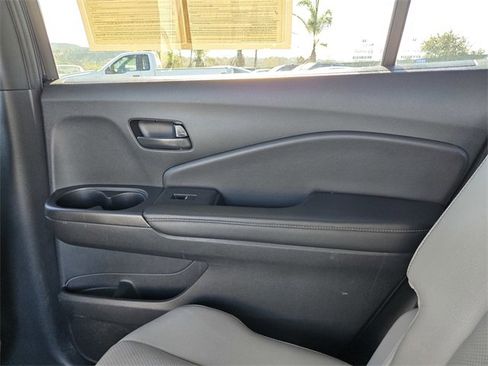 Used 2023 Honda Passport EX-L image 13