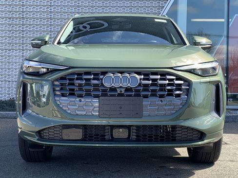 New 2025 Audi Q5 Premium Plus image 6