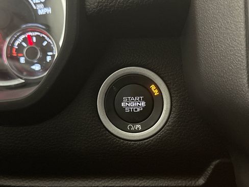 Used 2023 RAM 1500 Big Horn AWD/4WD image 18