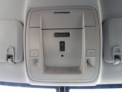 Used 2016 GMC Sierra 2500 SLT w/ Snow Plow Prep Package image 25