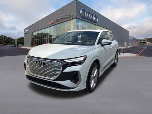 New 2026 Audi Q4 e-tron Premium Plus image 1