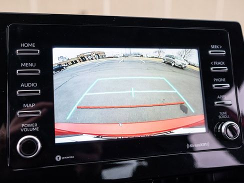 Used 2023 Toyota Camry SE image 23