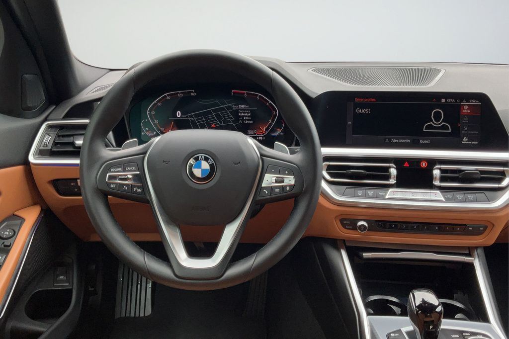 Used 2022 BMW 330i Sedan w/ Driving Assistance Package RWD image 12