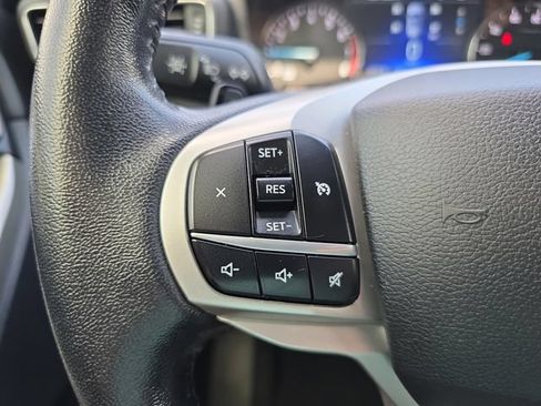 Used 2020 Ford Explorer XLT w/ Equipment Group 202A RWD image 20