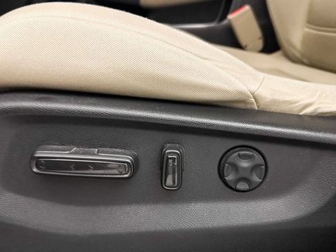 Used 2018 Honda CR-V EX image 17