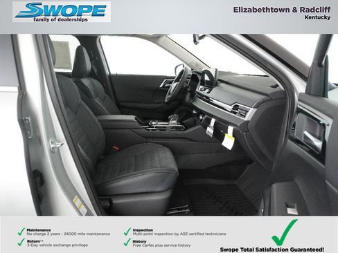 New 2026 Mitsubishi Outlander SE image 10