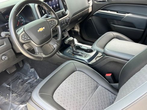 Used 2019 Chevrolet Colorado Z71 image 3