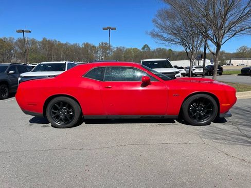 Used 2023 Dodge Challenger R/T image 8