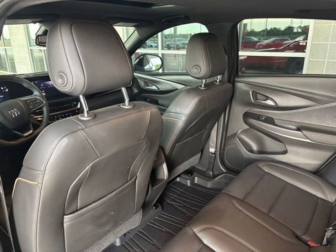 Used 2024 Buick Envista Avenir FWD image 12