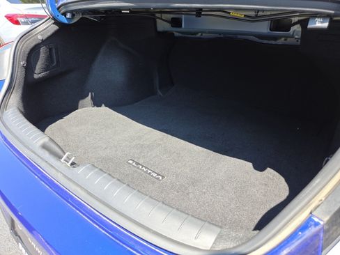 Used 2023 Hyundai Elantra SEL FWD image 23