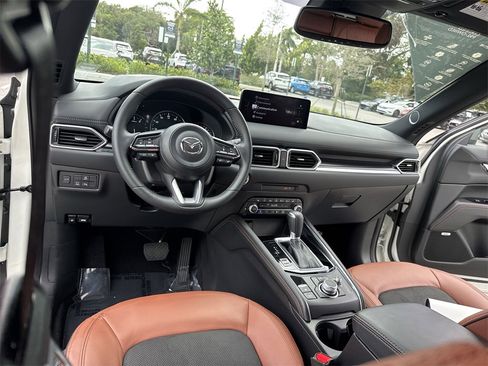 Certified 2025 MAZDA CX-5 Carbon Edition image 36