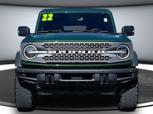 Used 2022 Ford Bronco Badlands image 2