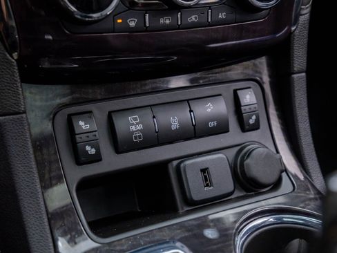 Used 2016 Buick Enclave Leather image 26