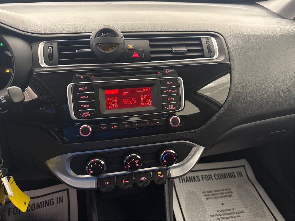 Used 2016 Kia Rio LX FWD image 34