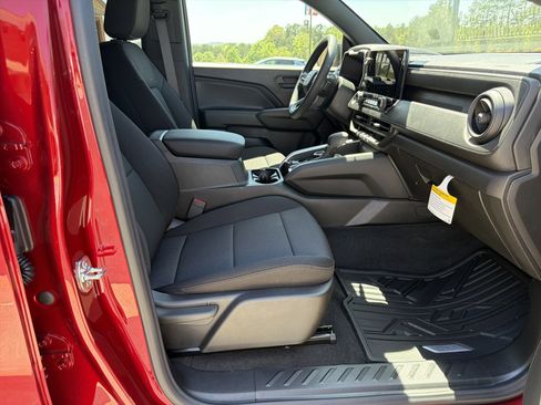 New 2026 Chevrolet Colorado Trail Boss AWD/4WD image 13