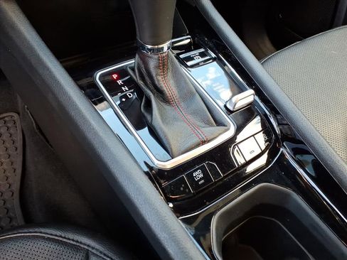 Used 2025 Jeep Compass Trailhawk w/ Trailhawk Elite Group image 27